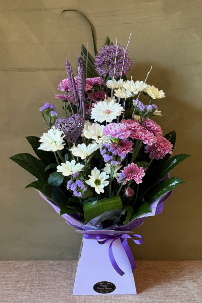 Sweet Violet - Mixture of seasonal flowers in mauves and creams
Flowers in Leyland Florist in Leyland Poppys Flower Design Poppy's