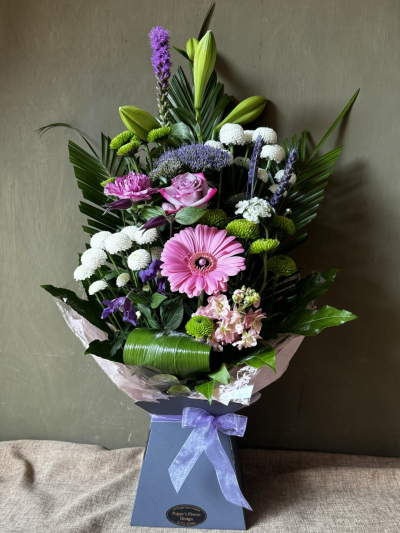 Poppy's Flower Design Florist in Leyland - Florist's Choice - A luxurious display of the freshest and prettiest flowers arranged by our expert florists.
Flowers in Leyland Florist in Leyland Poppys Flower Design Poppy's