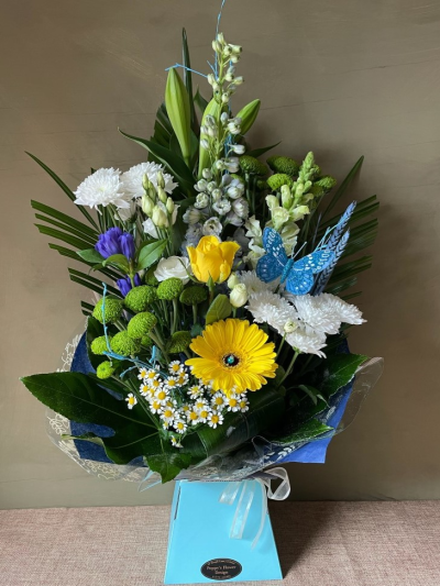 Poppy's Flower Design Leyland Florist - It's a Boy! - A beautiful flower arrangement to celebrate the birth of a baby boy!
Poppy's Flower Design Leyland Florist - It's a Boy!
Preston Chorley Bamber Bridge floral