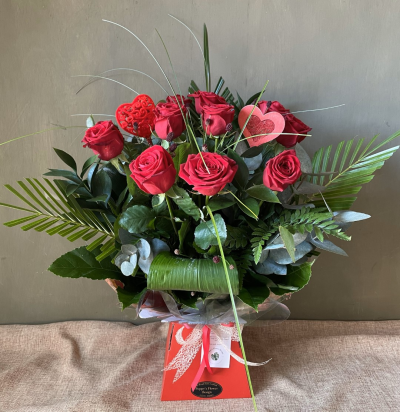 Poppy's Flower Design Florist in Leyland - The Red Dozen - The Red Dozen is a stunning bouquet of 12 premium long-stemmed Red Naomi roses from the renowned Porta Nova rose nursery
Poppy's Flowers Design Leyland Florist