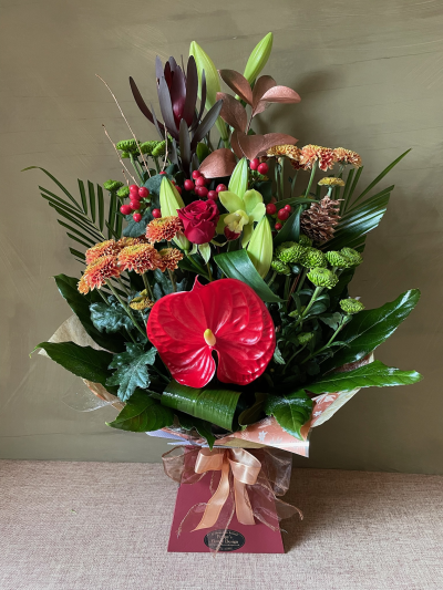 Poppy's Flower Design Leyland - Christmas Cracker - poppys wintertime xmas yule florist leyland flowers winter christmas harvest collection delivery weddings funerals Poppy's hough lane best floral bouquets arrangements